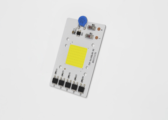 El espectro completo llevado 380nm-840nm Driverless 50W del microprocesador de la mazorca de la CA 220V para la MAZORCA crece la luz